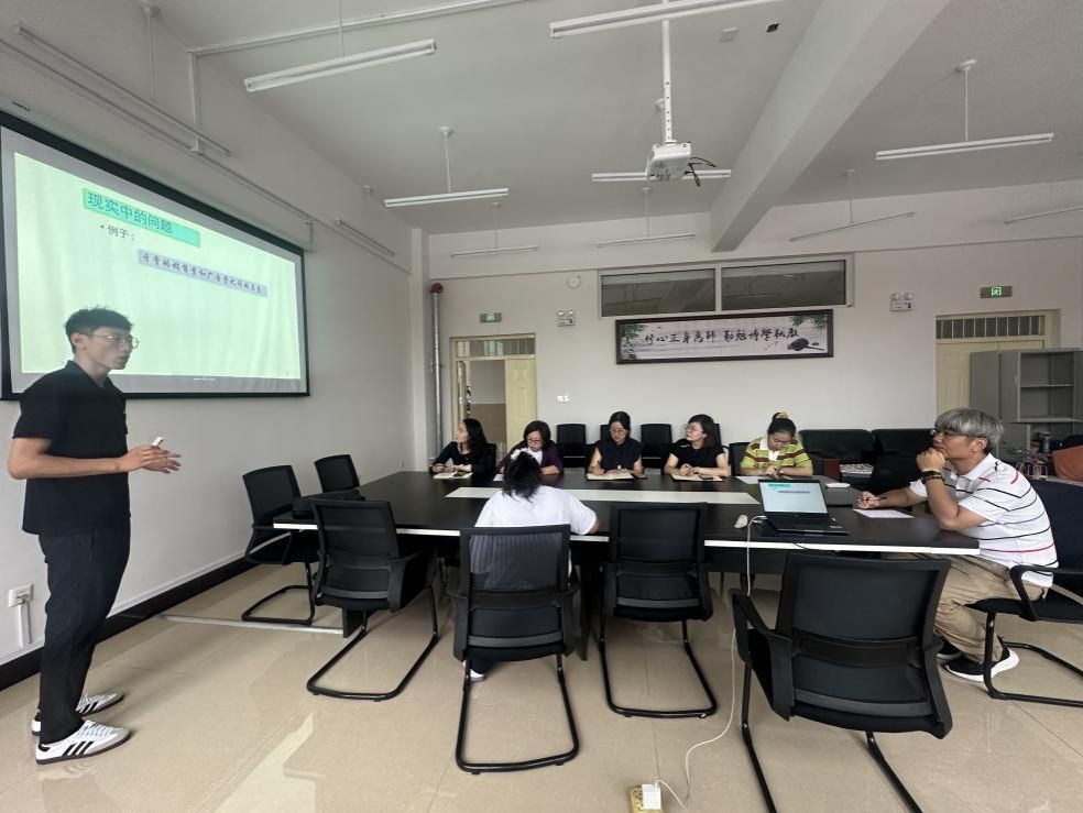 40082072cbc8be8cbfaba6bee3fa6ad4